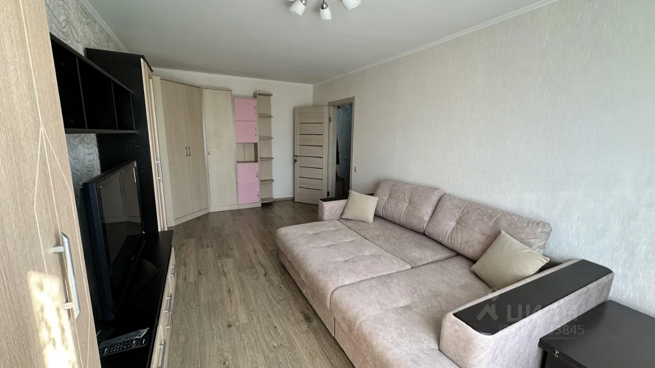2-комн. квартира, 45 м², 8/9 этаж