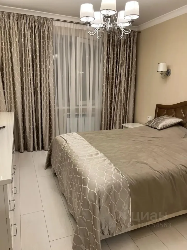 2-комн. квартира, 52 м², 10/18 этаж
