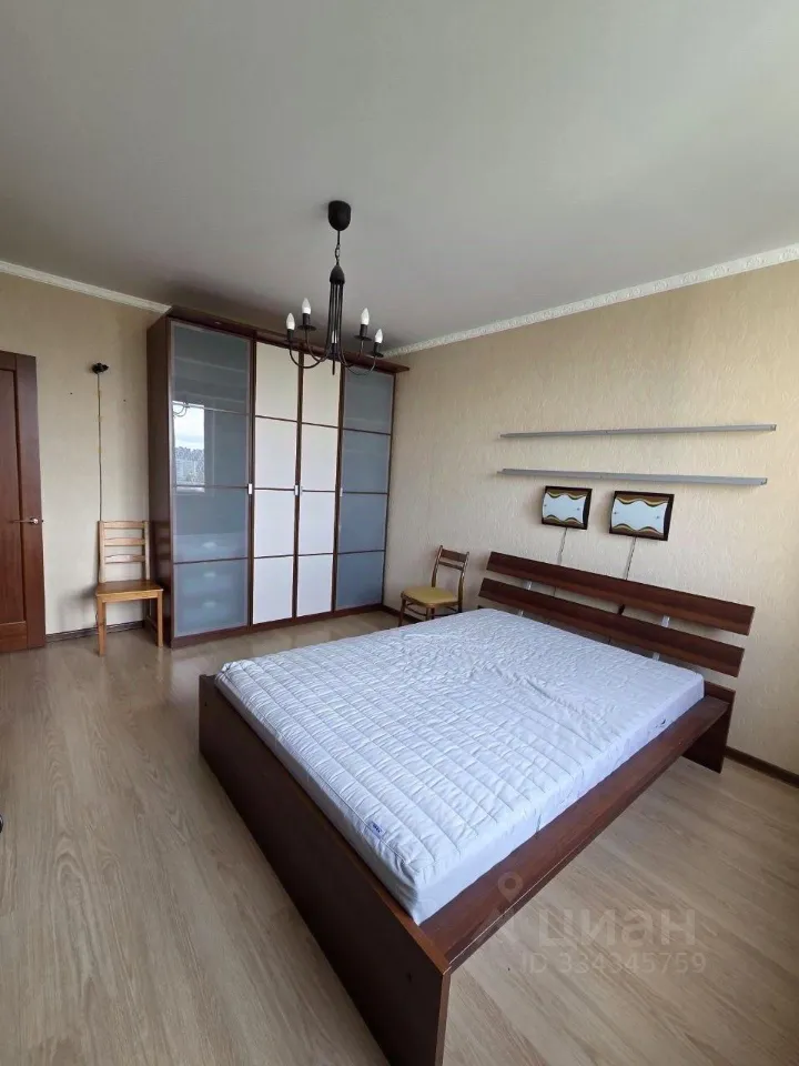 2-комн. квартира, 56 м², 12/17 этаж