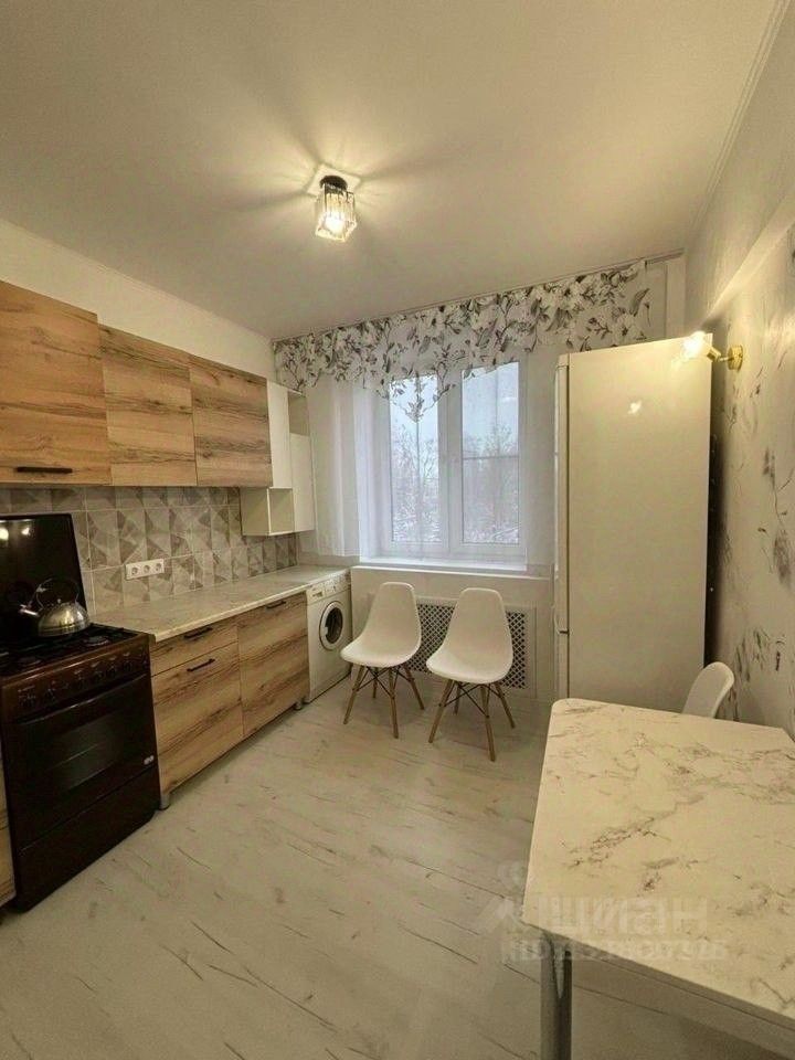 2-комн. квартира, 45 м², 3/5 этаж