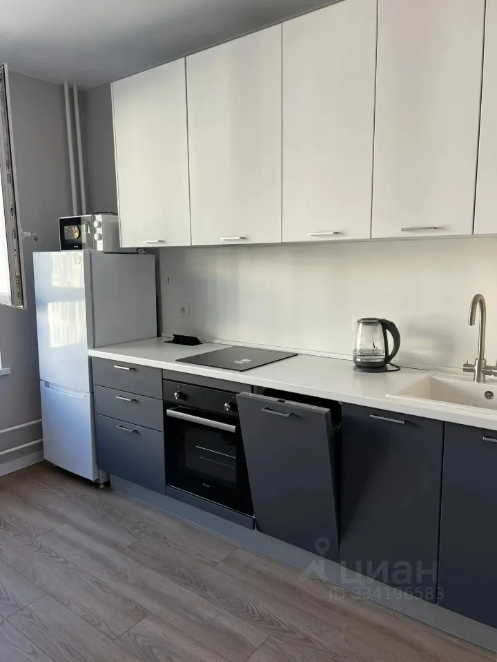 1-комн. квартира, 33 м², 9/16 этаж