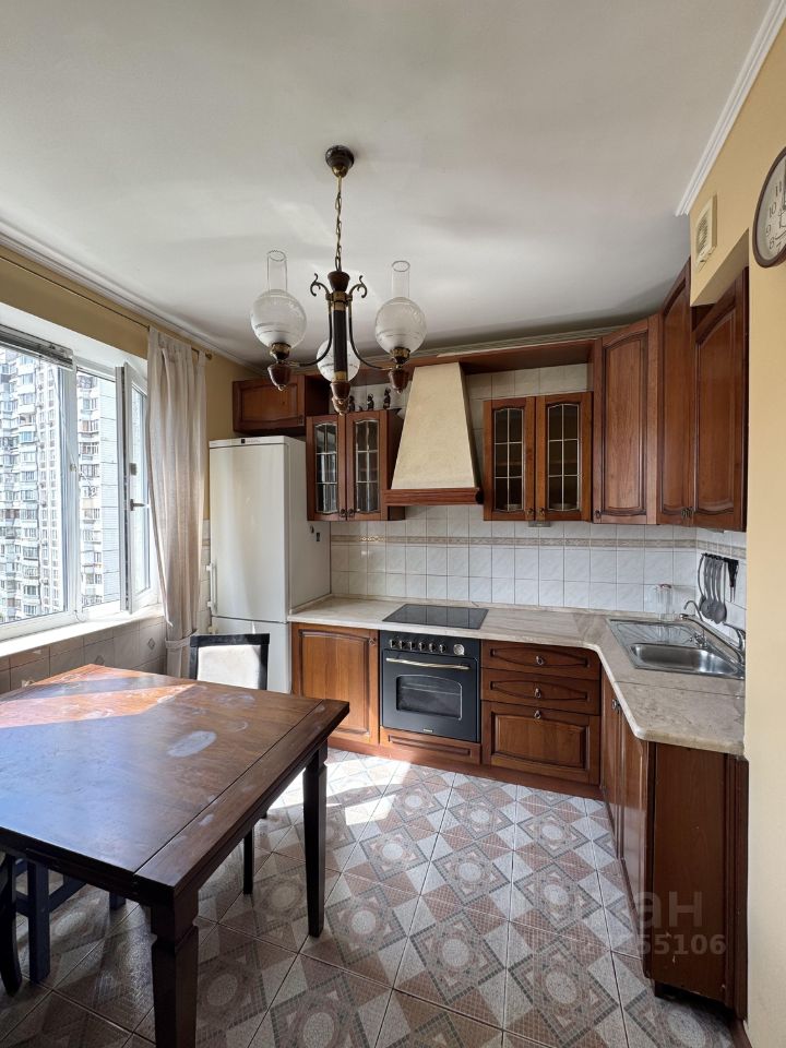 3-комн. квартира, 80 м², 9/17 этаж