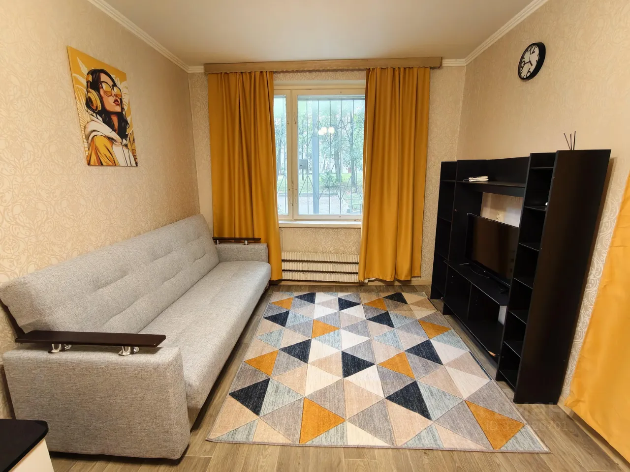 2-комн. квартира, 54 м², 1/9 этаж
