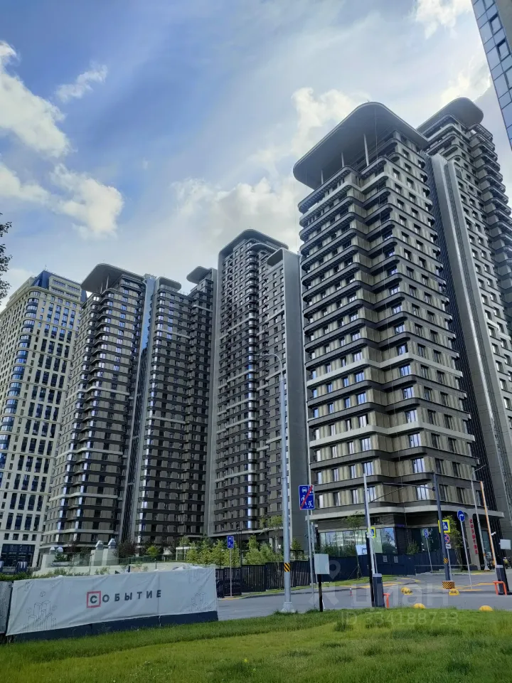 3-комн. квартира, 60,2 м², 14/36 этаж