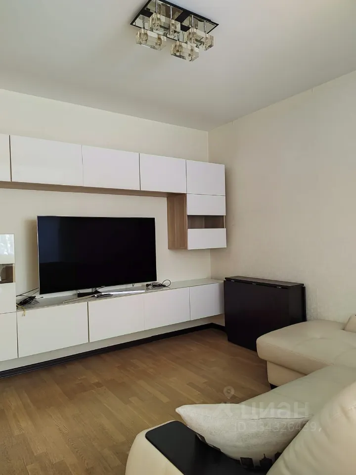 2-комн. квартира, 58 м², 2/22 этаж