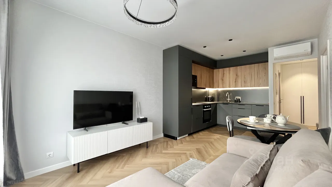 2-комн. квартира, 41 м², 33/33 этаж