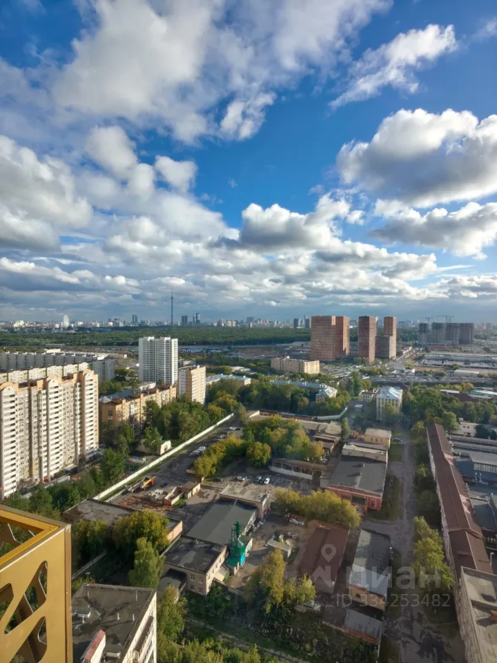 2-комн. квартира, 37 м², 26/28 этаж