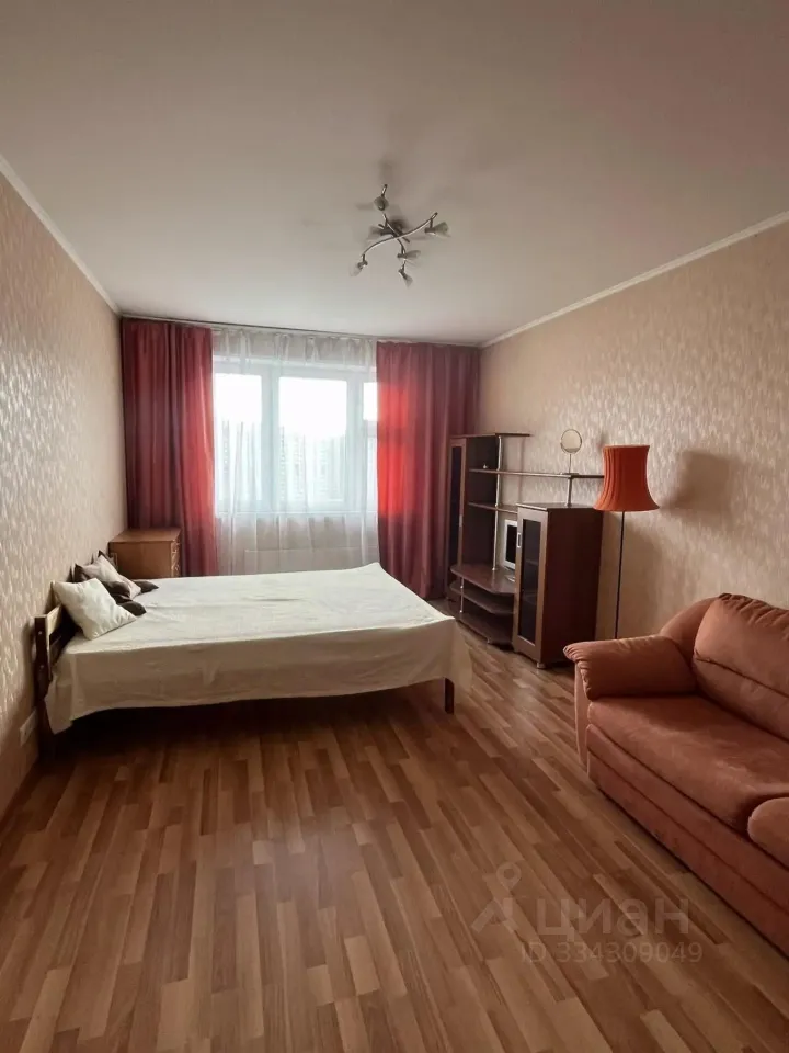 1-комн. квартира, 42 м², 18/23 этаж
