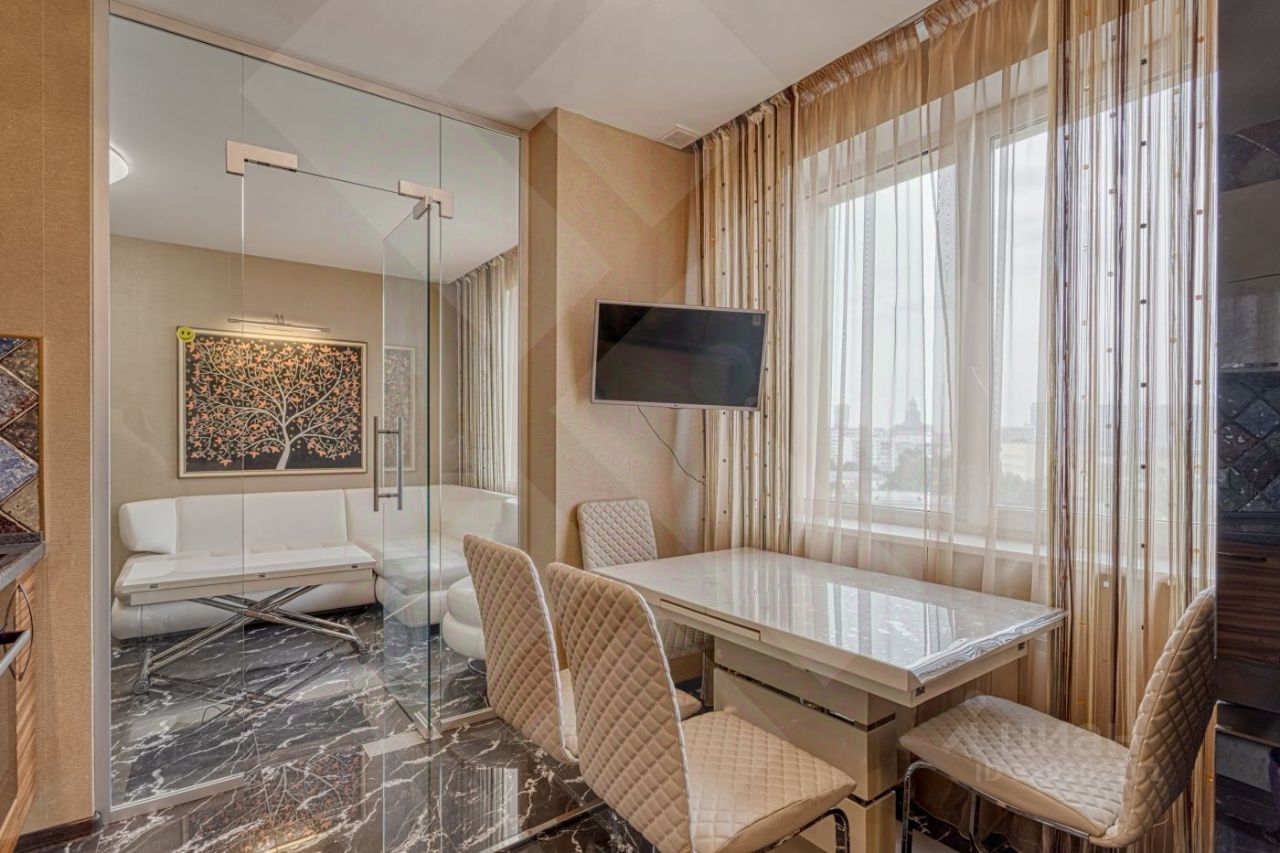 3-комн. квартира, 87 м², 11/37 этаж