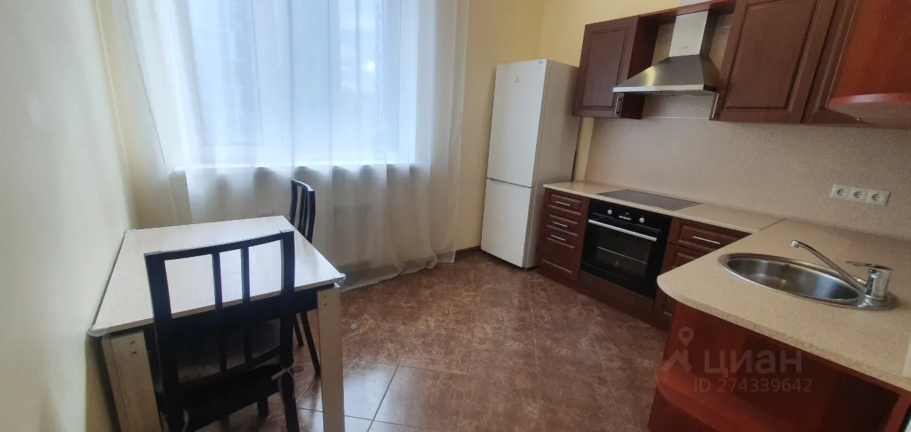 1-комн. квартира, 40 м², 4/18 этаж