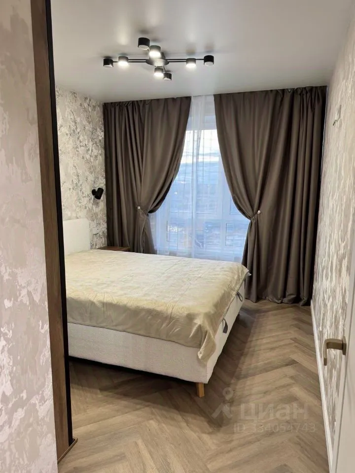 2-комн. квартира, 38 м², 30/33 этаж
