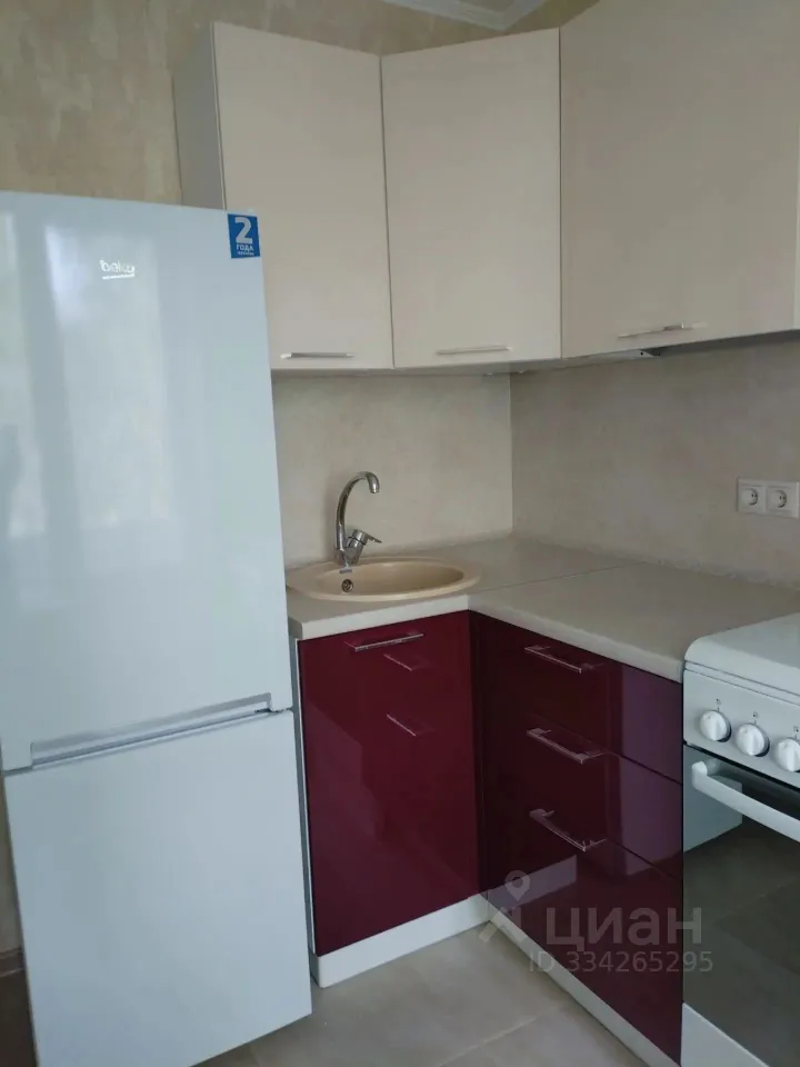 2-комн. квартира, 38 м², 3/12 этаж