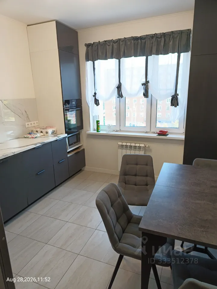 2-комн. квартира, 58 м², 5/15 этаж