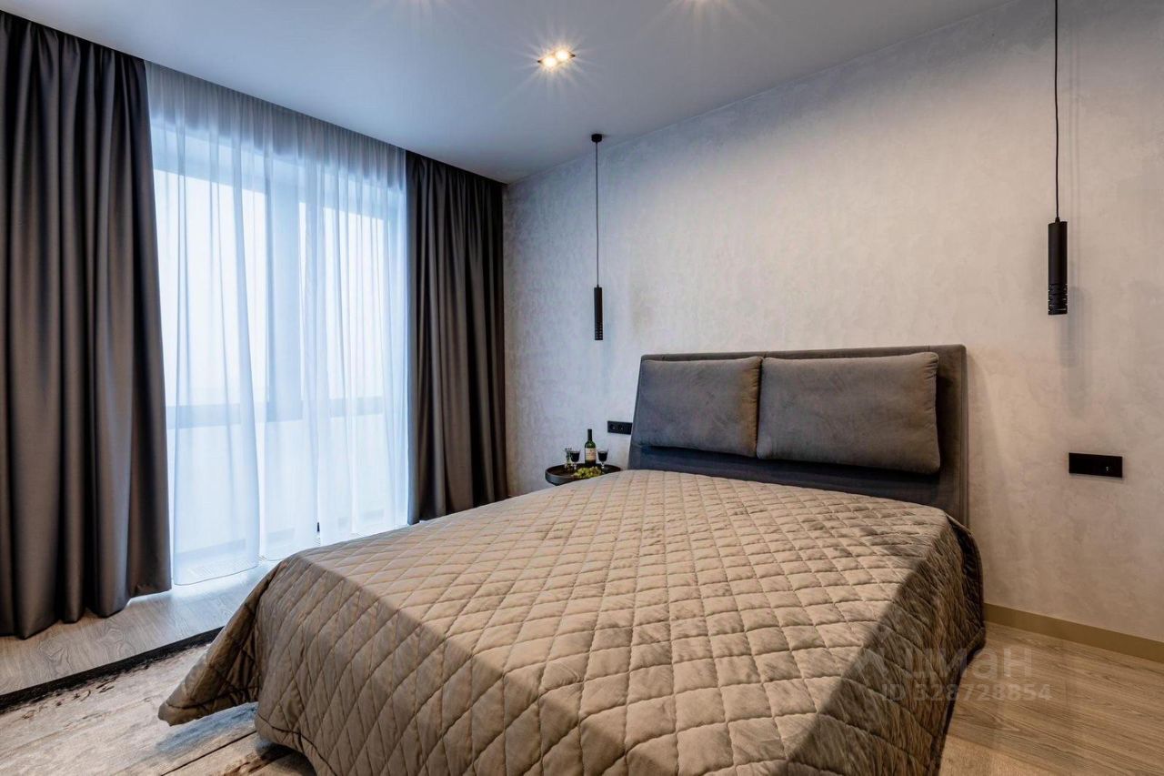 2-комн. квартира, 52 м², 15/32 этаж