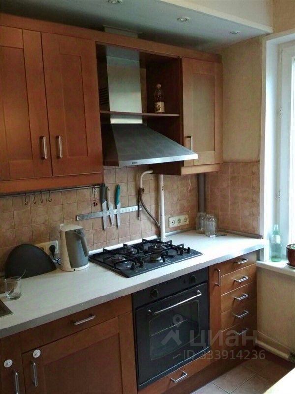 3-комн. квартира, 58 м², 3/9 этаж