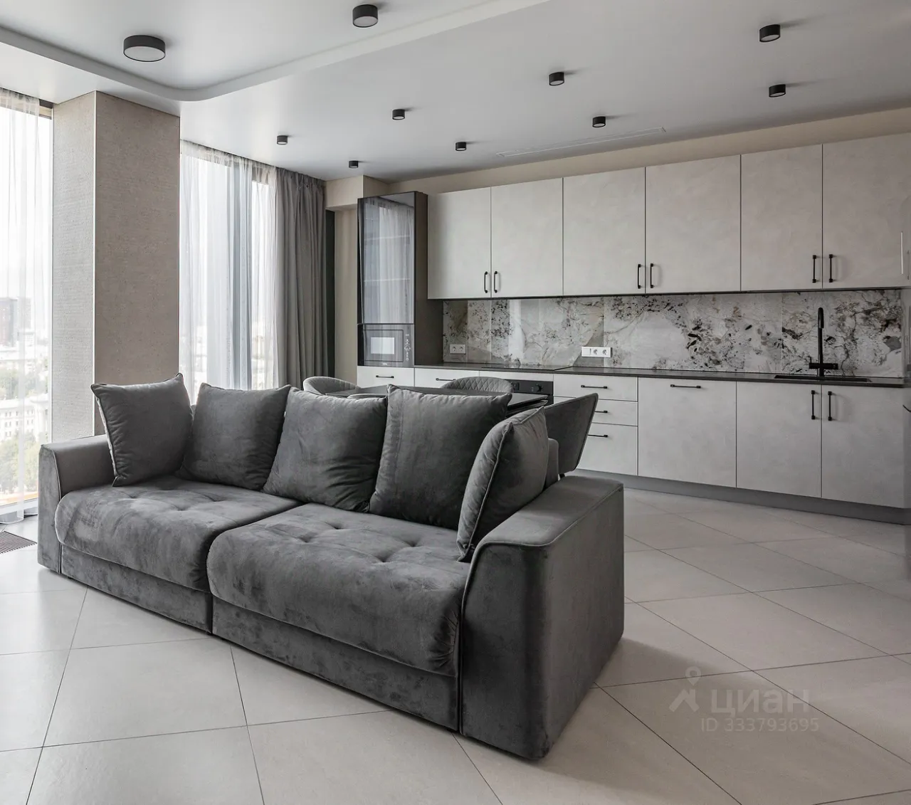2-комн. квартира, 71 м², 15/39 этаж