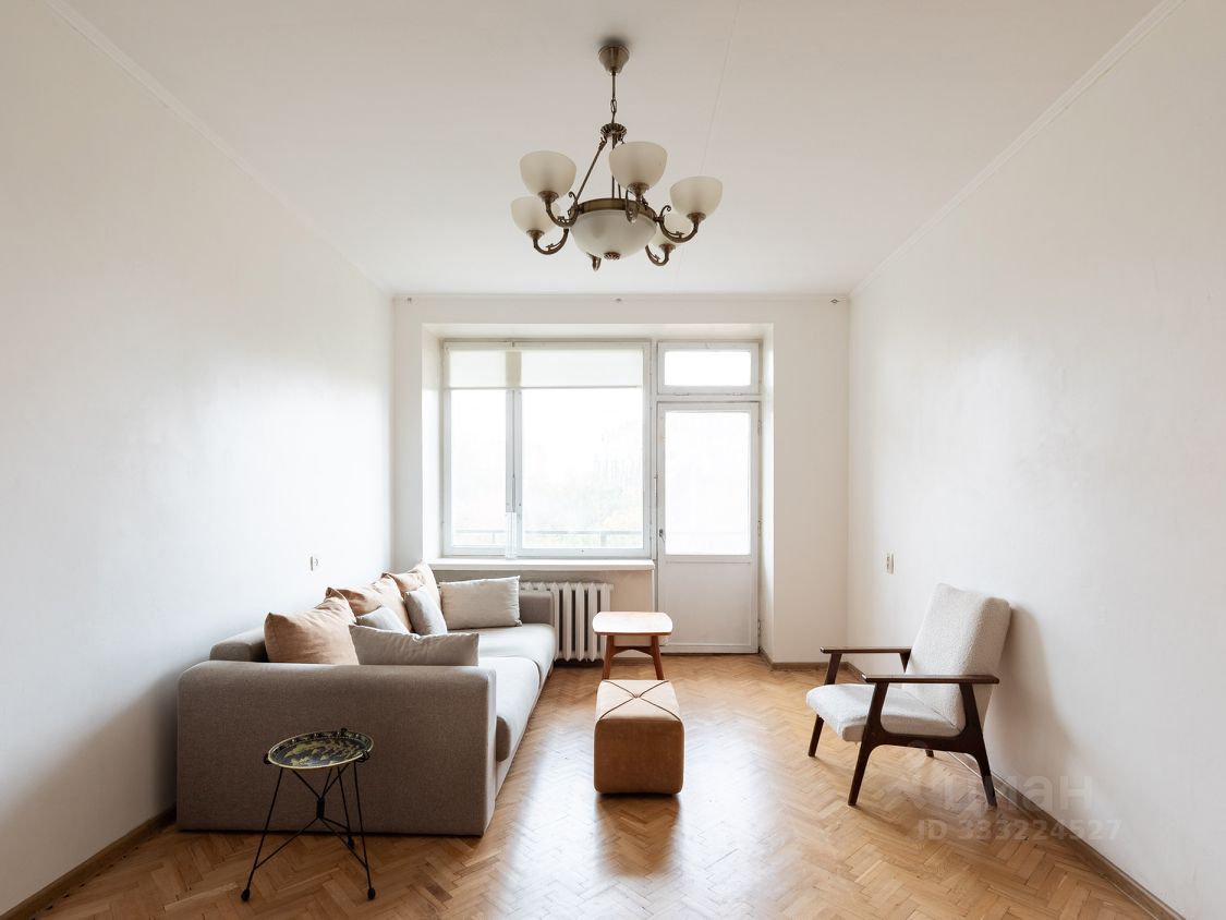 2-комн. квартира, 62 м², 8/14 этаж