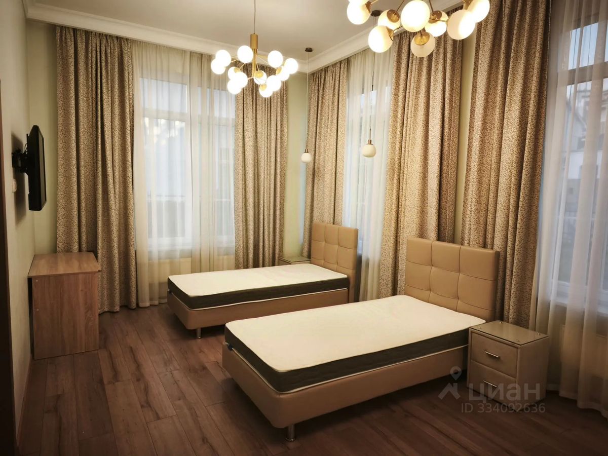 2-комн. квартира, 92,1 м², 1/3 этаж