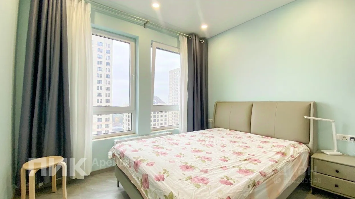 2-комн. квартира, 55 м², 23/33 этаж