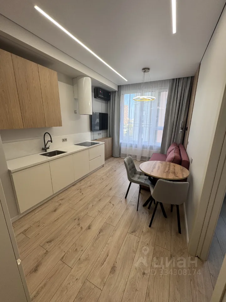 1-комн. квартира, 35 м², 8/25 этаж