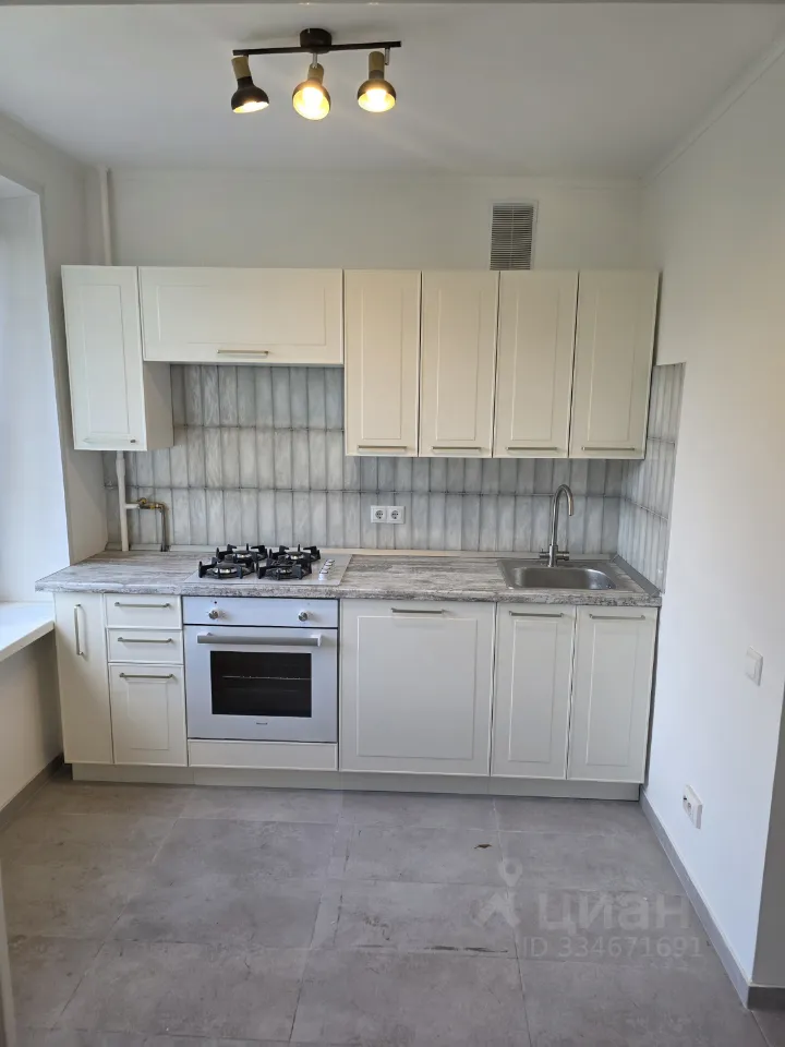 2-комн. квартира, 40 м², 6/9 этаж