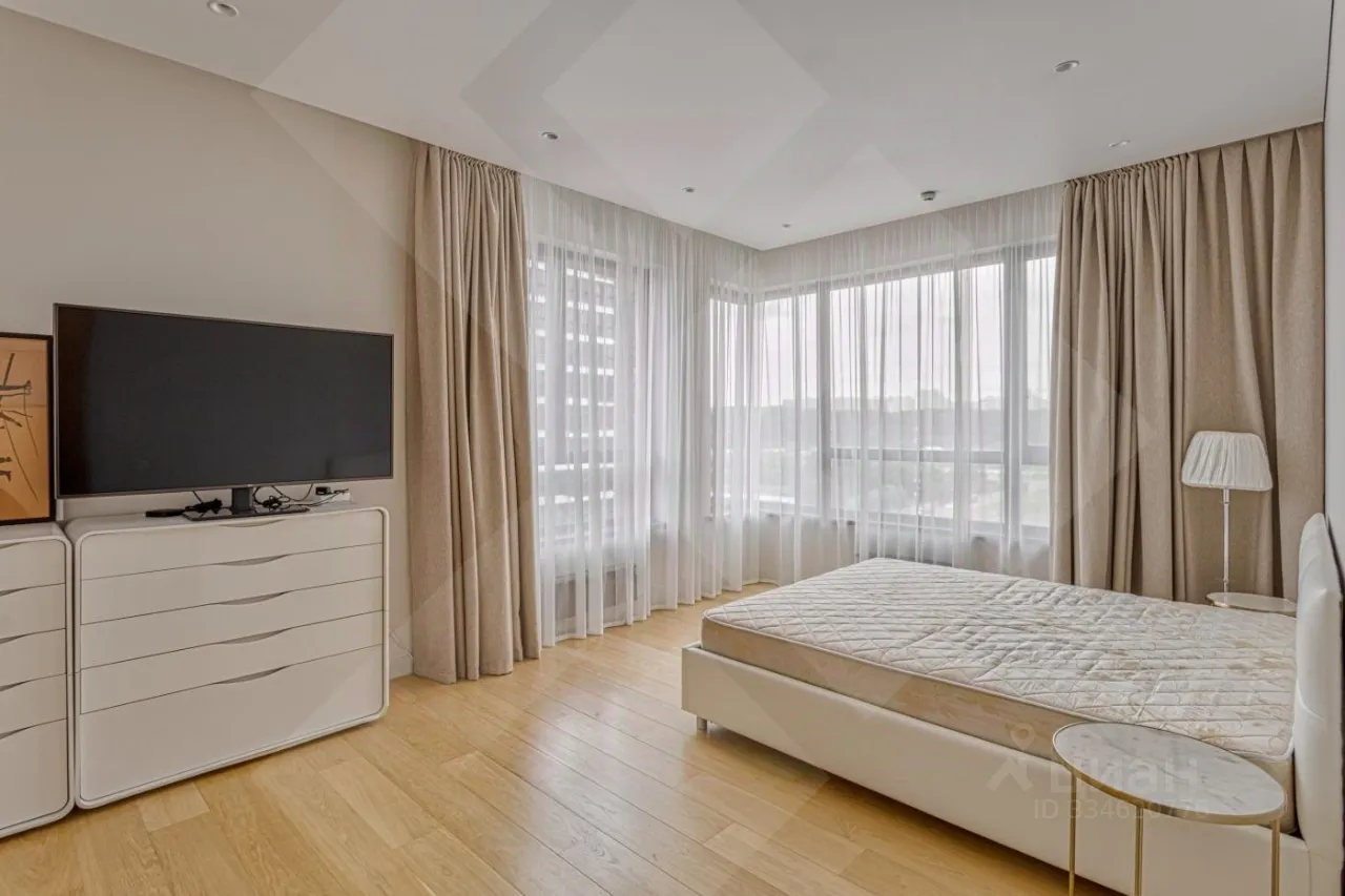 2-комн. квартира, 63,2 м², 8/21 этаж