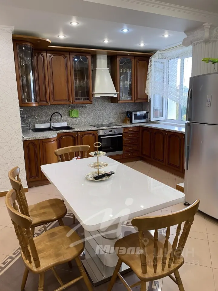 4-комн. квартира, 92 м², 10/16 этаж