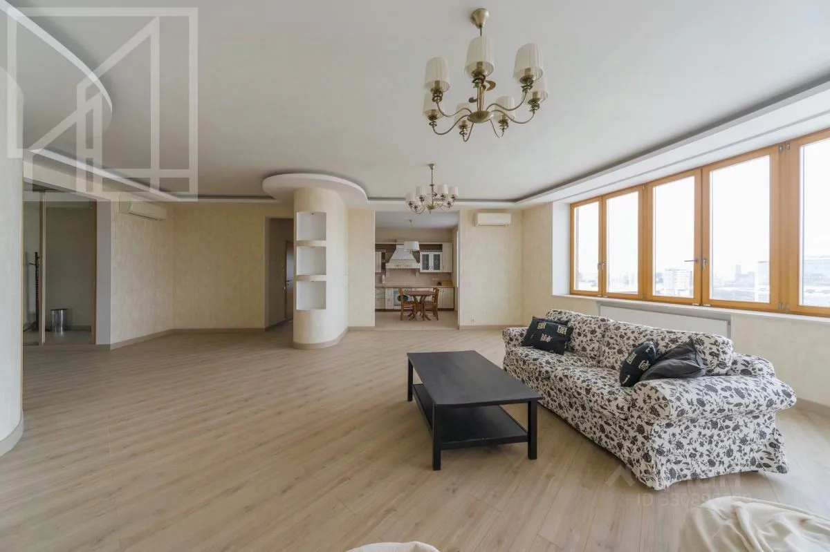 4-комн. квартира, 180 м², 20/20 этаж