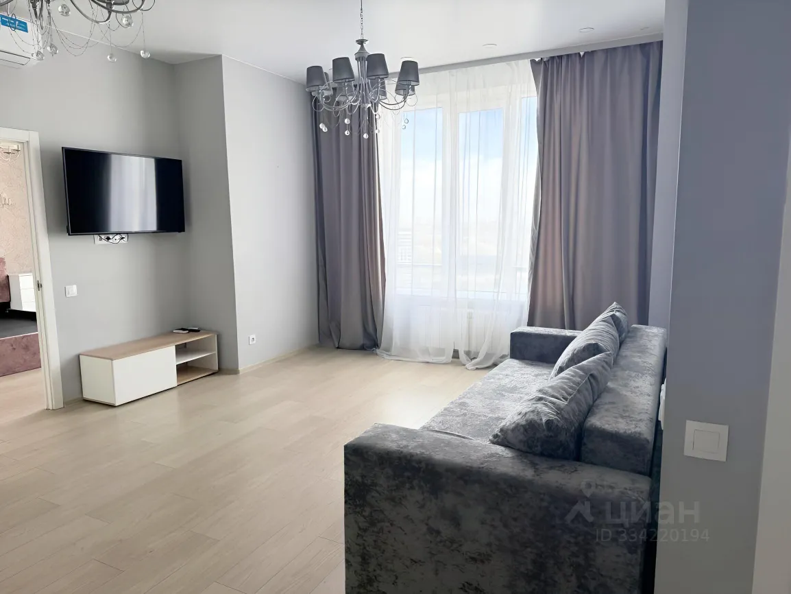 2-комн. квартира, 79 м², 20/30 этаж
