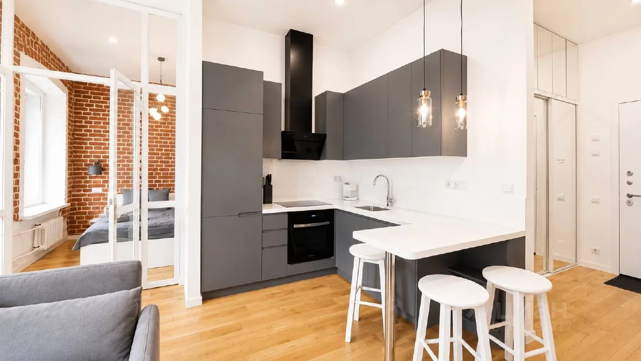 2-комн. квартира, 48 м², 4/4 этаж