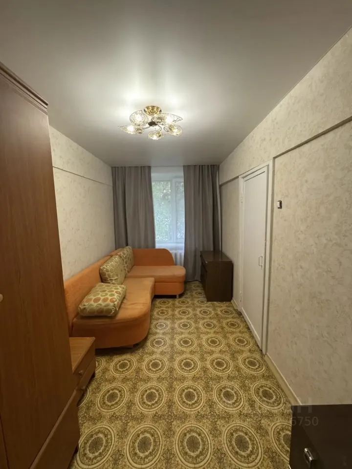 2-комн. квартира, 42 м², 4/5 этаж