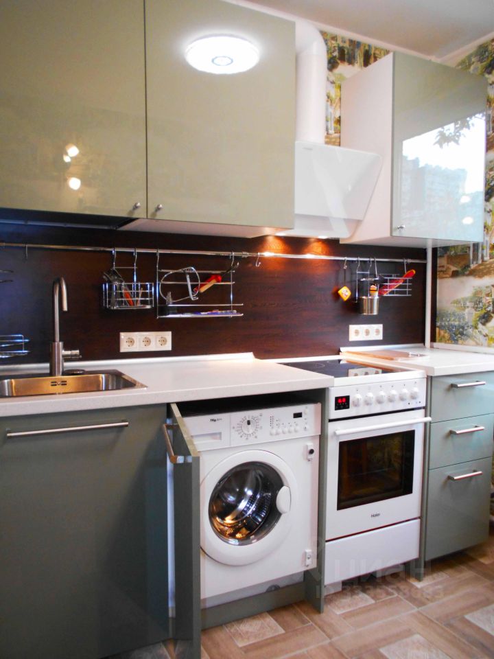2-комн. квартира, 65 м², 2/14 этаж
