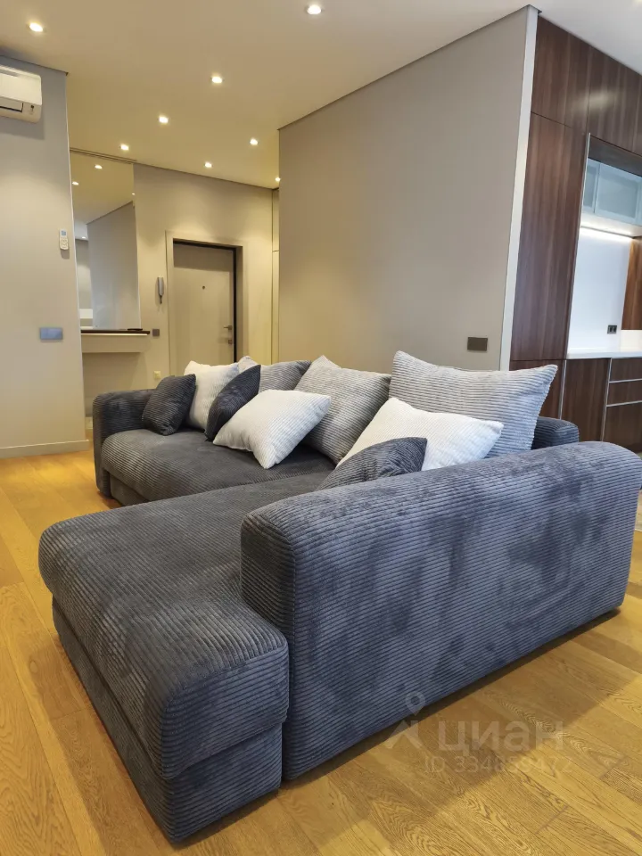 2-комн. квартира, 75 м², 10/17 этаж