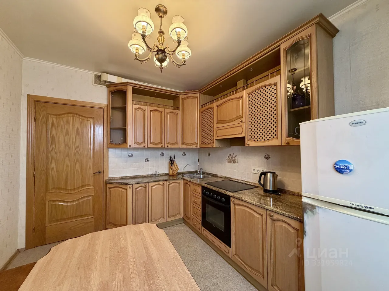 2-комн. квартира, 51 м², 13/17 этаж