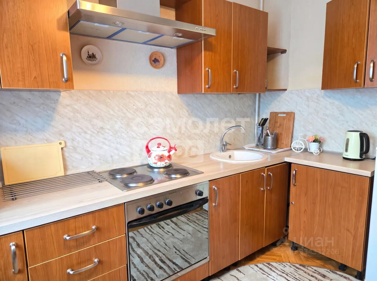 2-комн. квартира, 52 м², 3/12 этаж