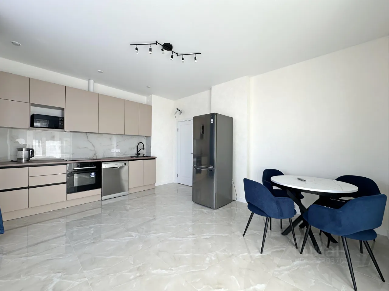3-комн. квартира, 70 м², 3/9 этаж