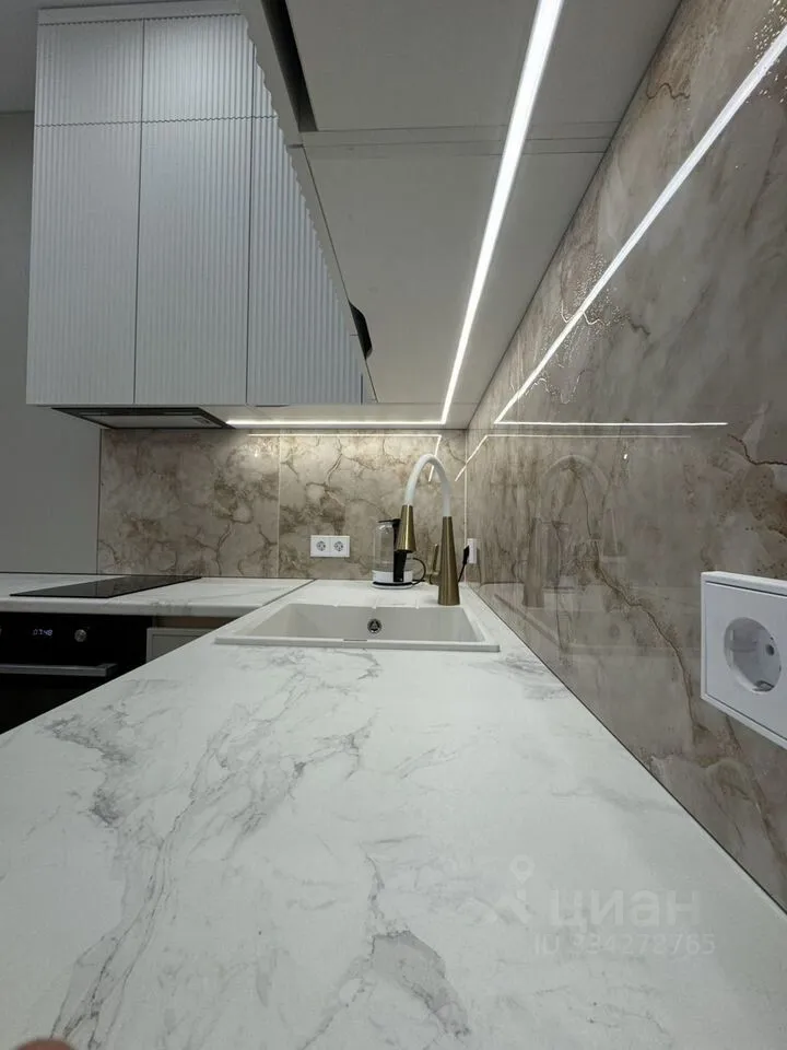 2-комн. квартира, 65 м², 26/43 этаж