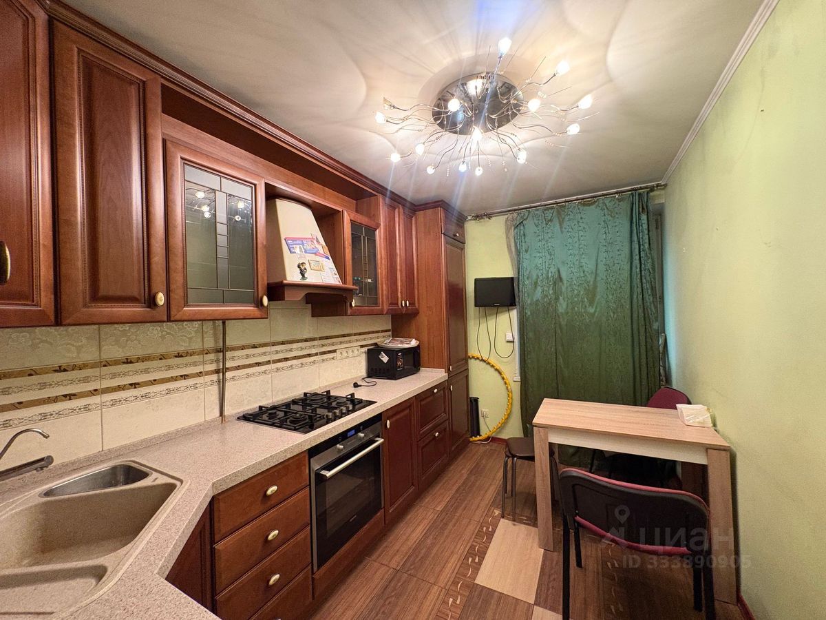 1-комн. квартира, 35 м², 1/12 этаж