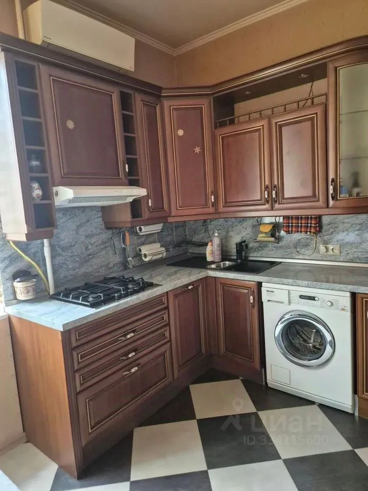 2-комн. квартира, 78 м², 3/12 этаж