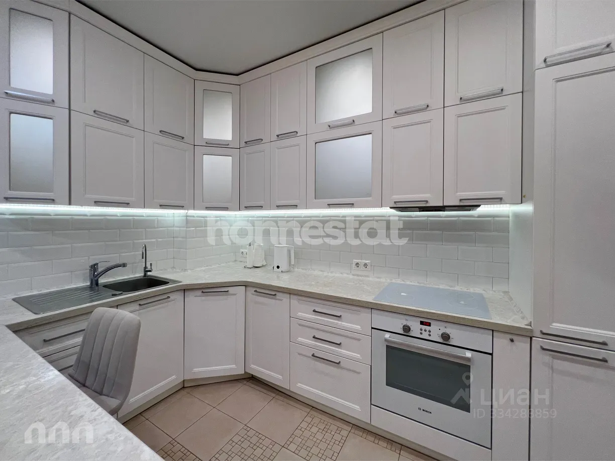 2-комн. квартира, 40 м², 11/26 этаж