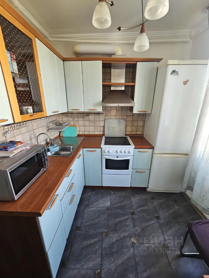 3-комн. квартира, 50 м², 9/9 этаж