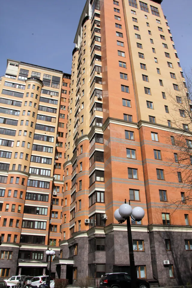 3-комн. квартира, 123 м², 5/19 этаж