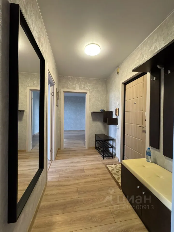 2-комн. квартира, 52 м², 9/17 этаж