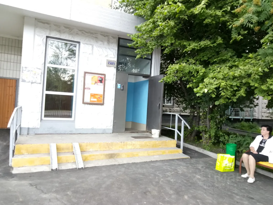 2-комн. квартира, 52 м², 15/17 этаж