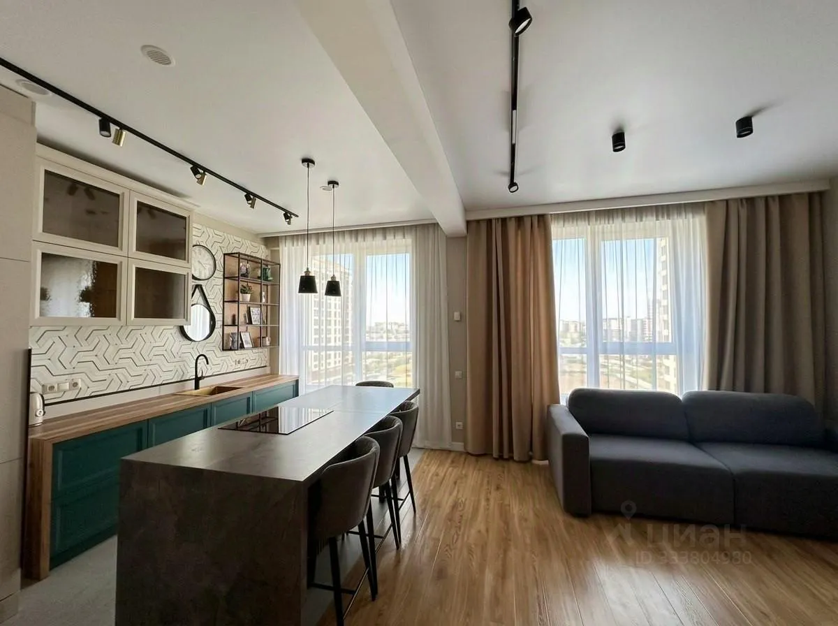 2-комн. квартира, 64 м², 7/32 этаж