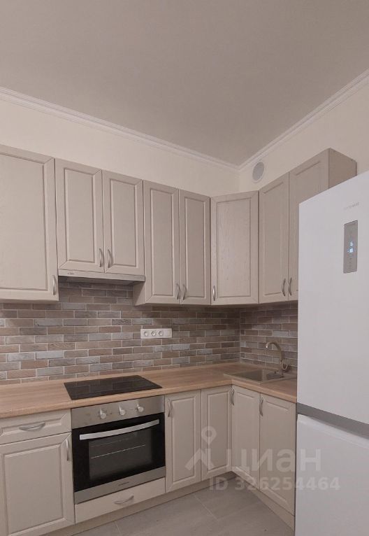 1-комн. квартира, 43 м², 6/25 этаж