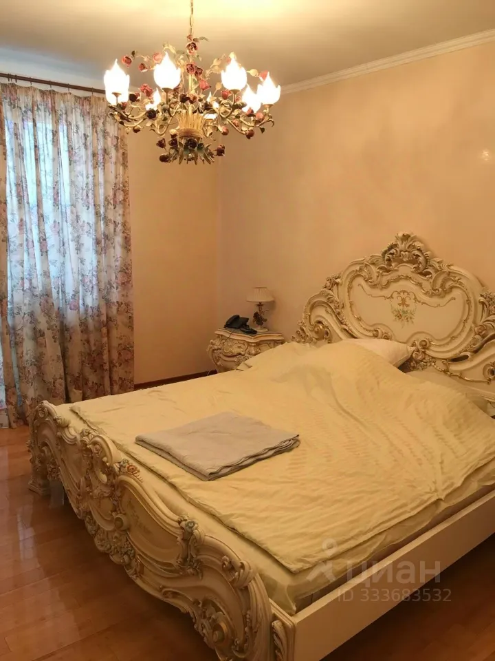 2-комн. квартира, 84 м², 15/17 этаж