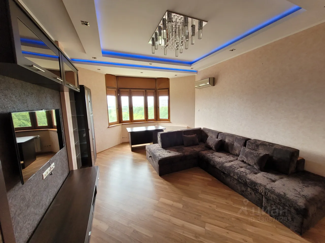 2-комн. квартира, 85 м², 9/23 этаж