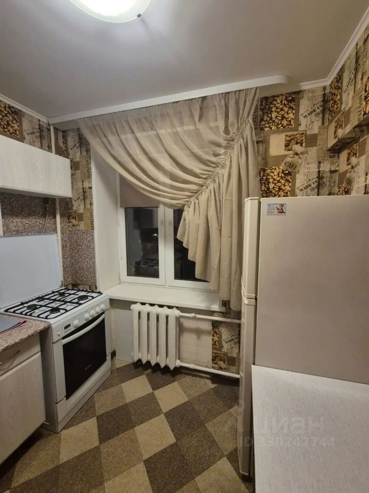 2-комн. квартира, 44 м², 2/5 этаж