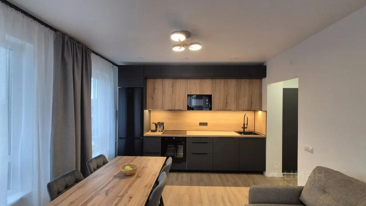 3-комн. квартира, 52 м², 2/16 этаж
